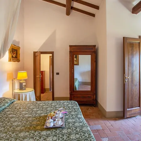 فيلة In Mugello Hills With Private Pool