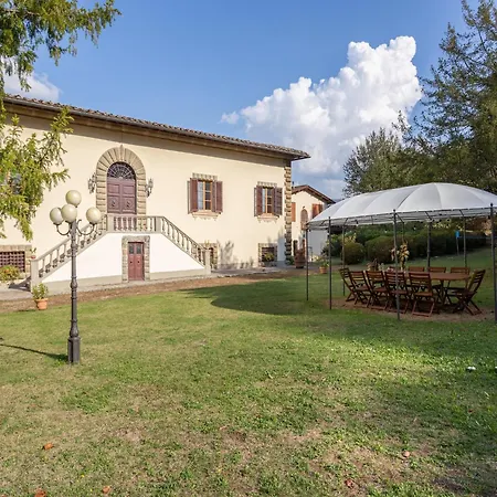 فيلة In Mugello Hills With Private Pool