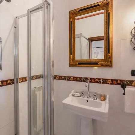 In Mugello Hills With Private Pool 别墅